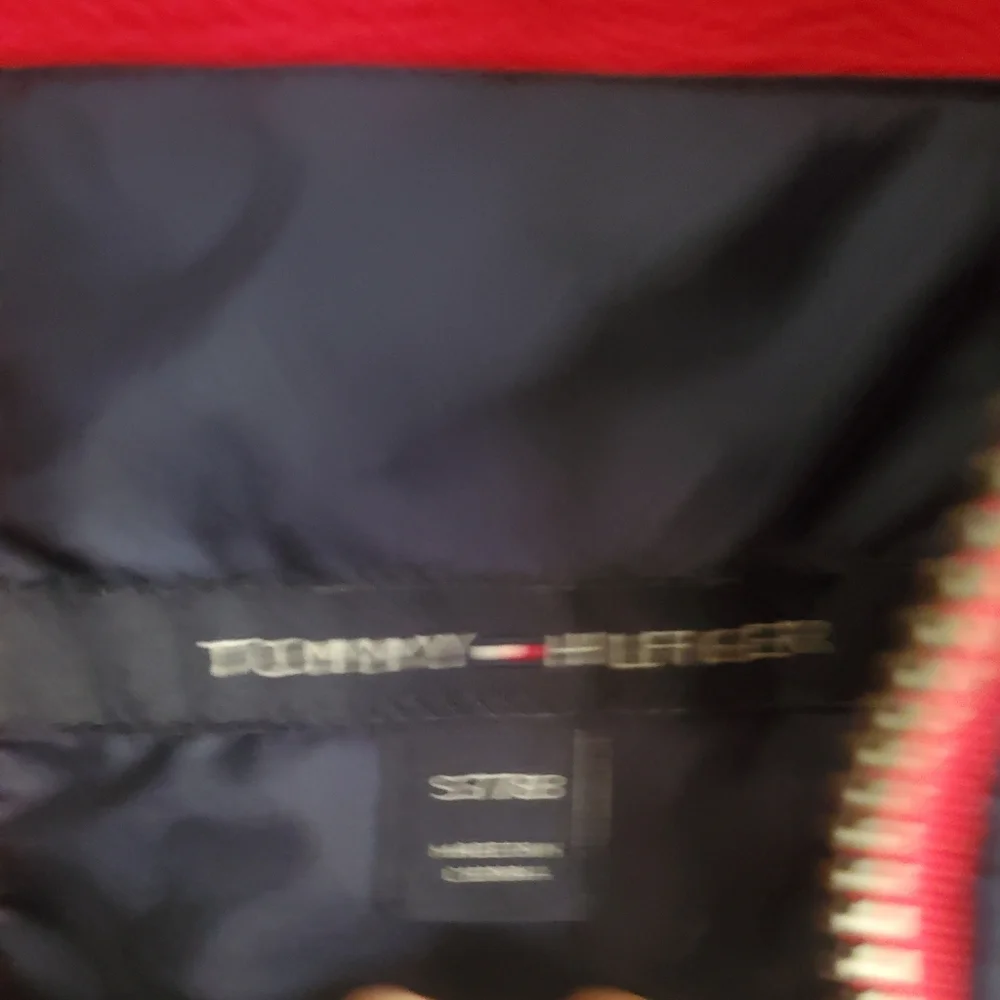 Kids Tommy Hilfiger Navy Puffer Jacket with Red Fleece Lining, Size 7/8